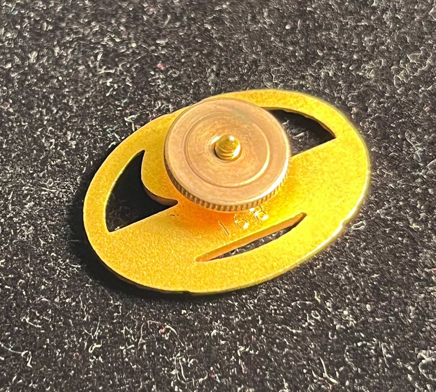 Vintage 1965 Keeneland Club Member Lapel Pin