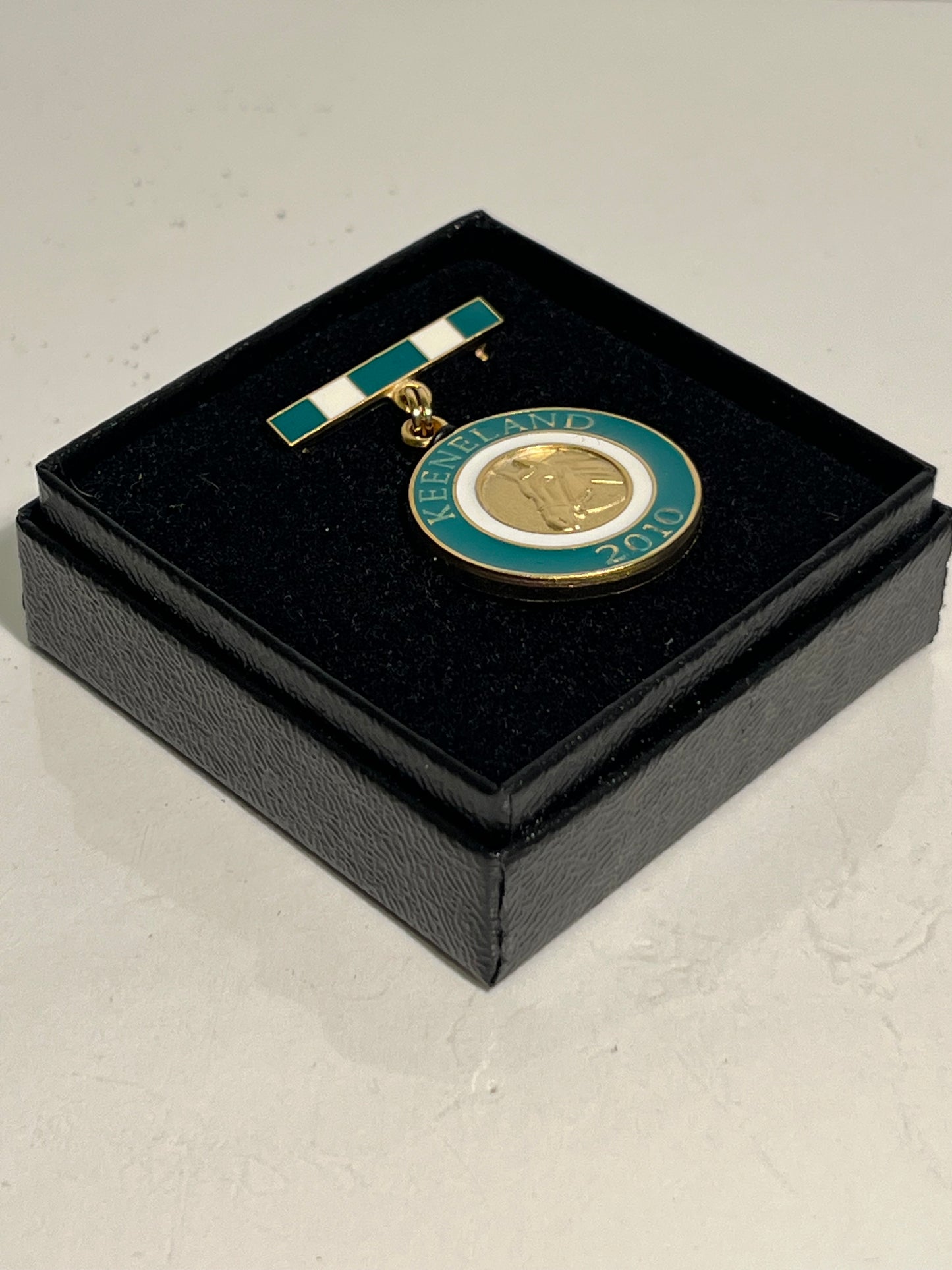 Keeneland Horse Pin