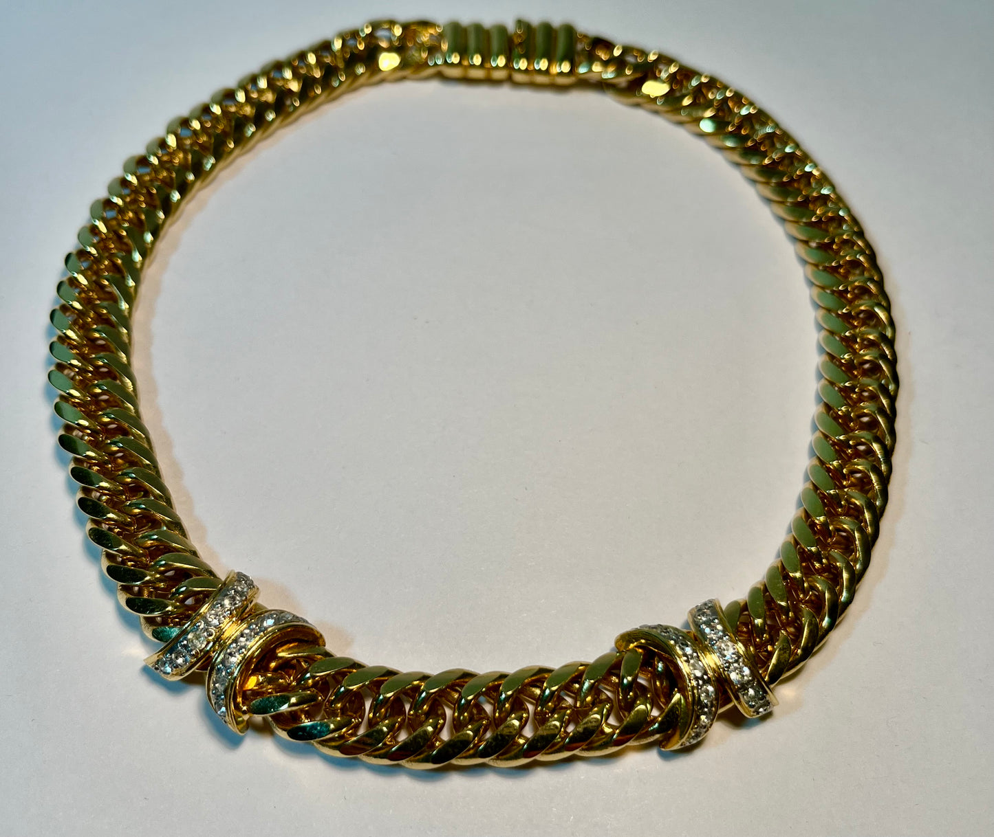 Vogue-Bijoux Necklace & Brooch