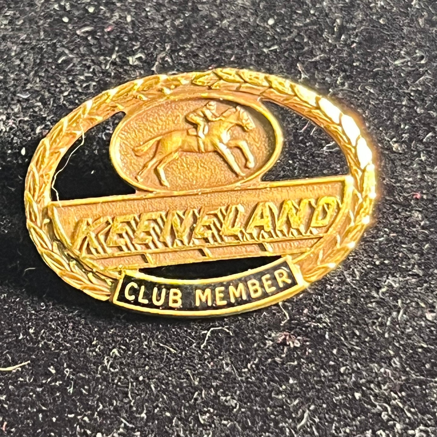 Vintage 1966 Keeneland Club Member Lapel Pin