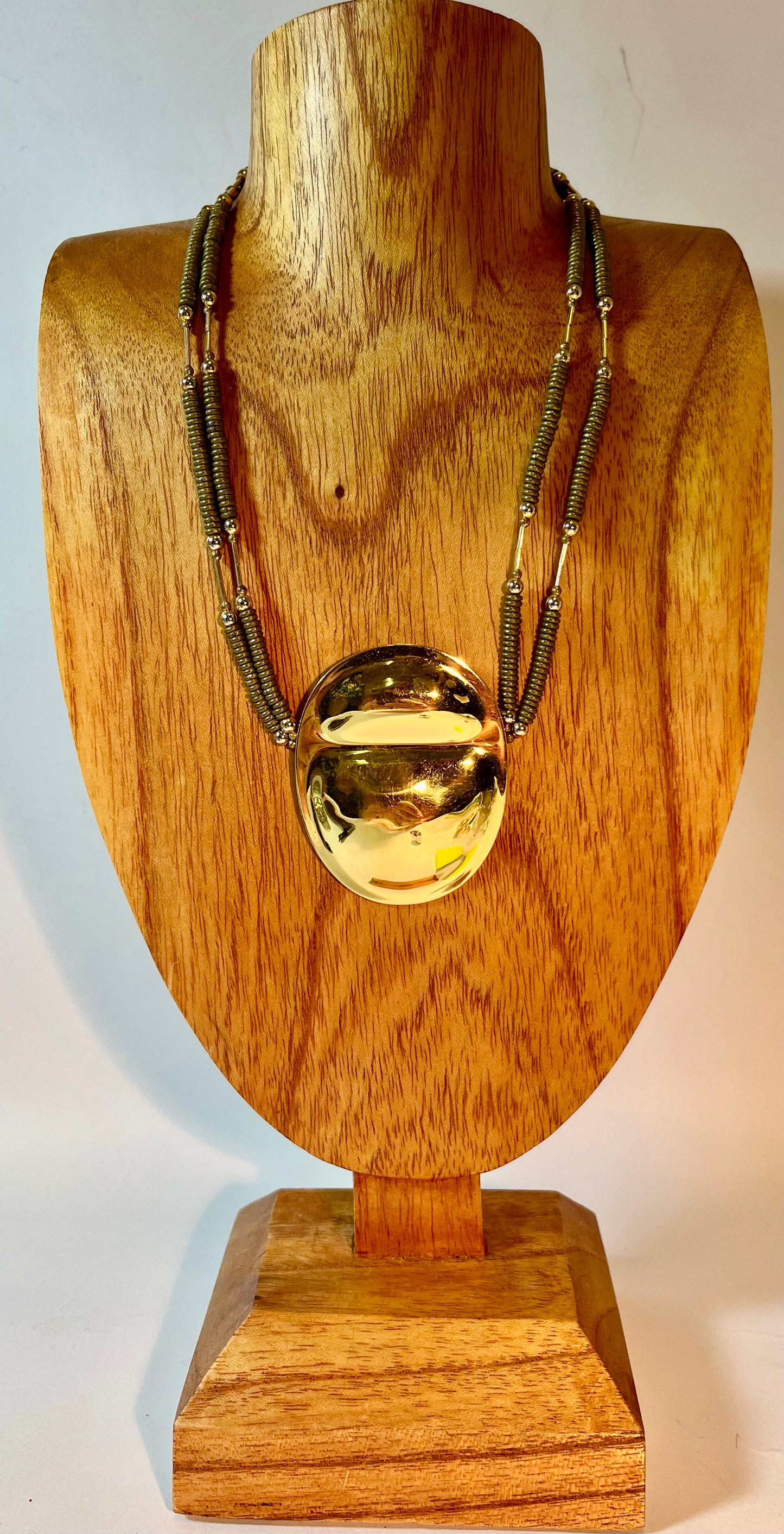 Vintage 1985 Carlton Ridge Necklace