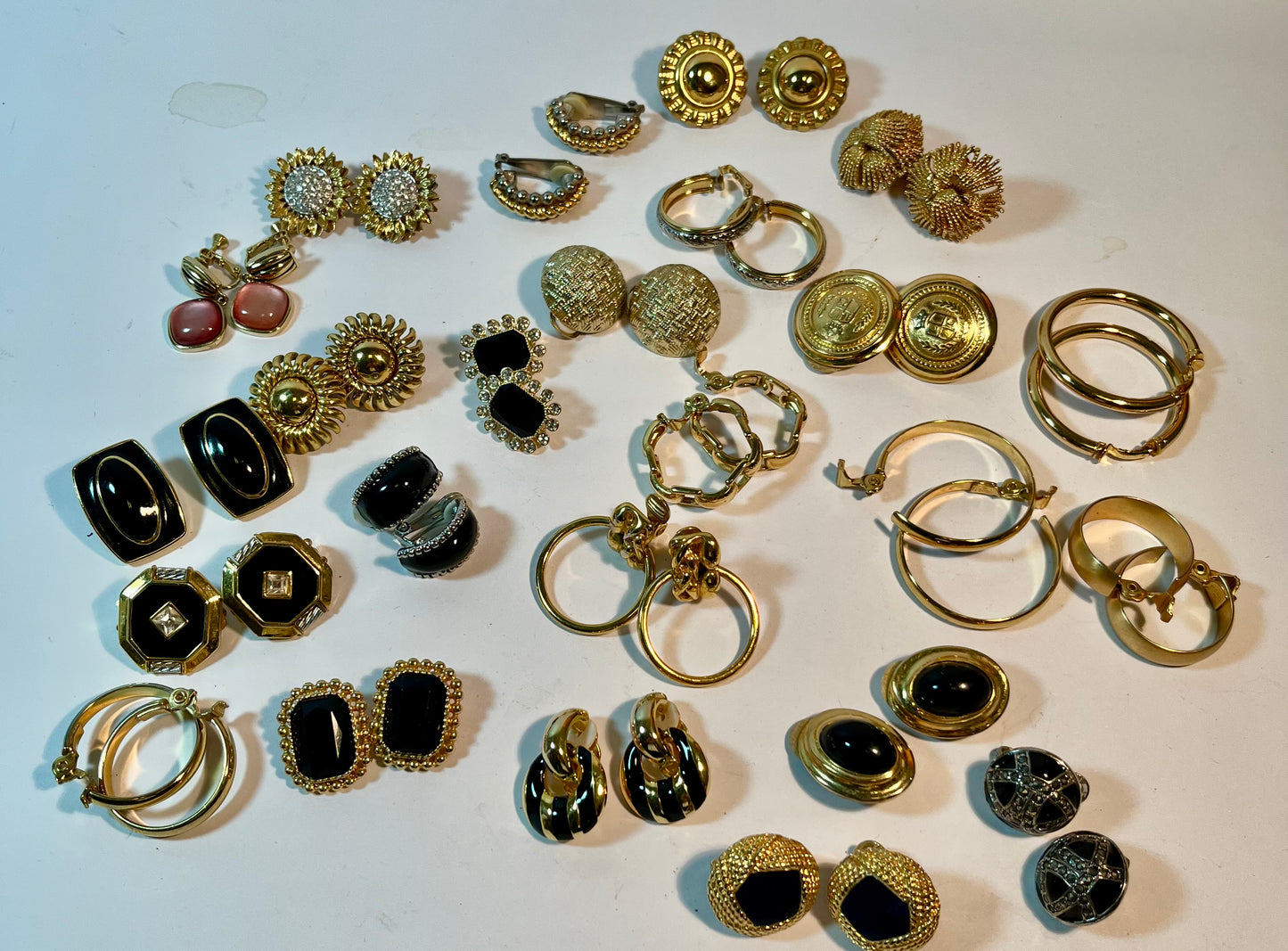 Costume Clip Earrings (24)