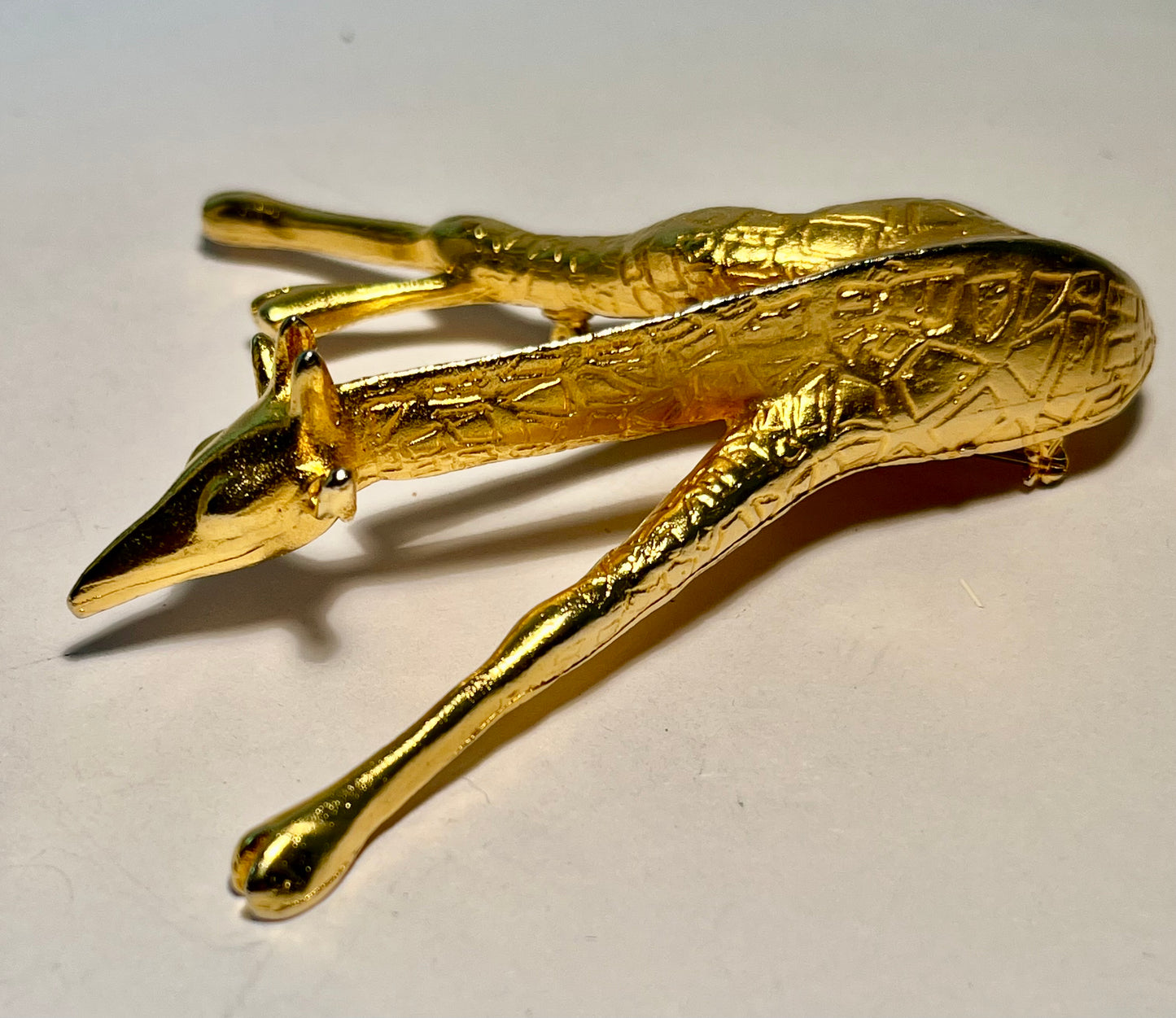 Large Giraffe Brooch