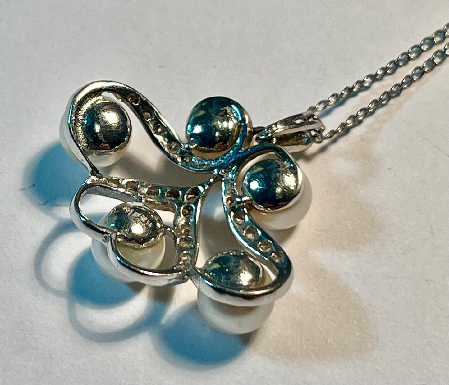 14K White Gold, Pearl, & Diamond Pendant & Chain