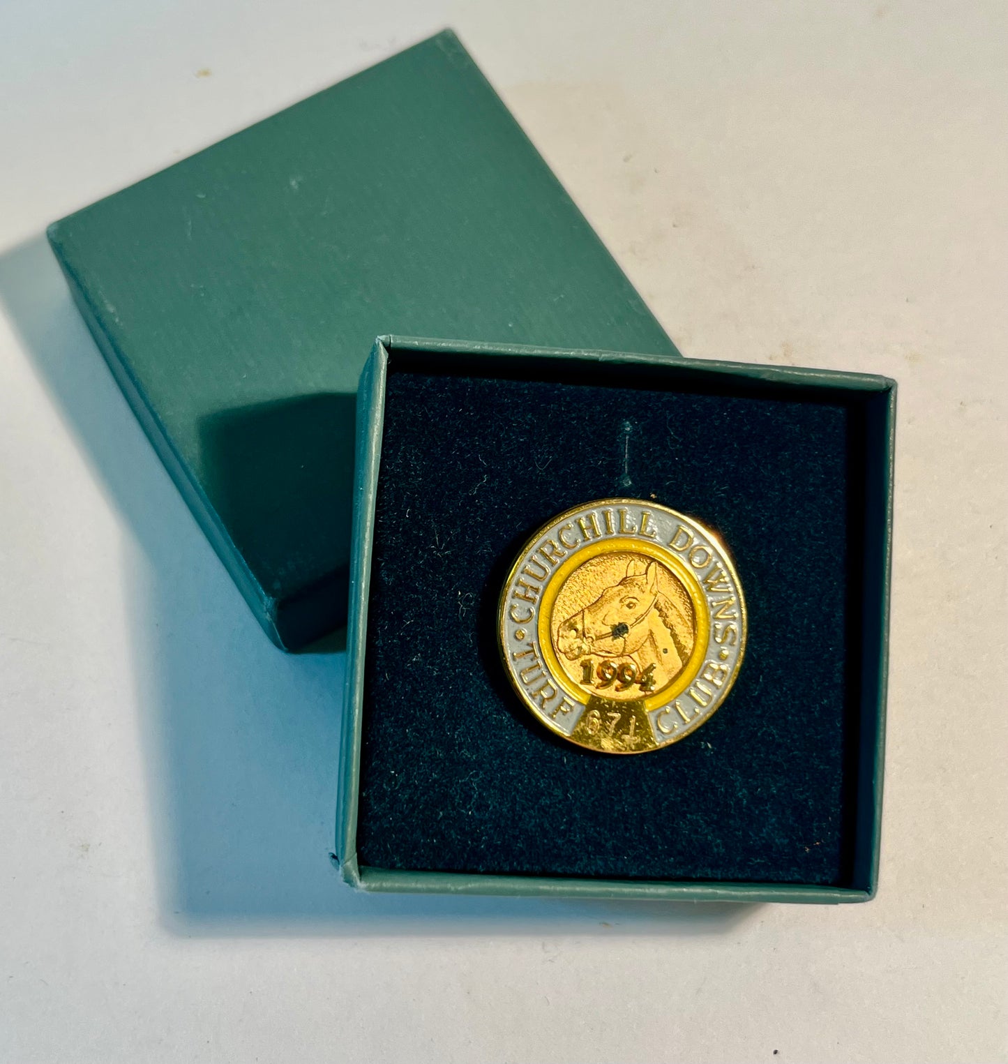1994 Churchill Downs Turf Club Lapel Pin