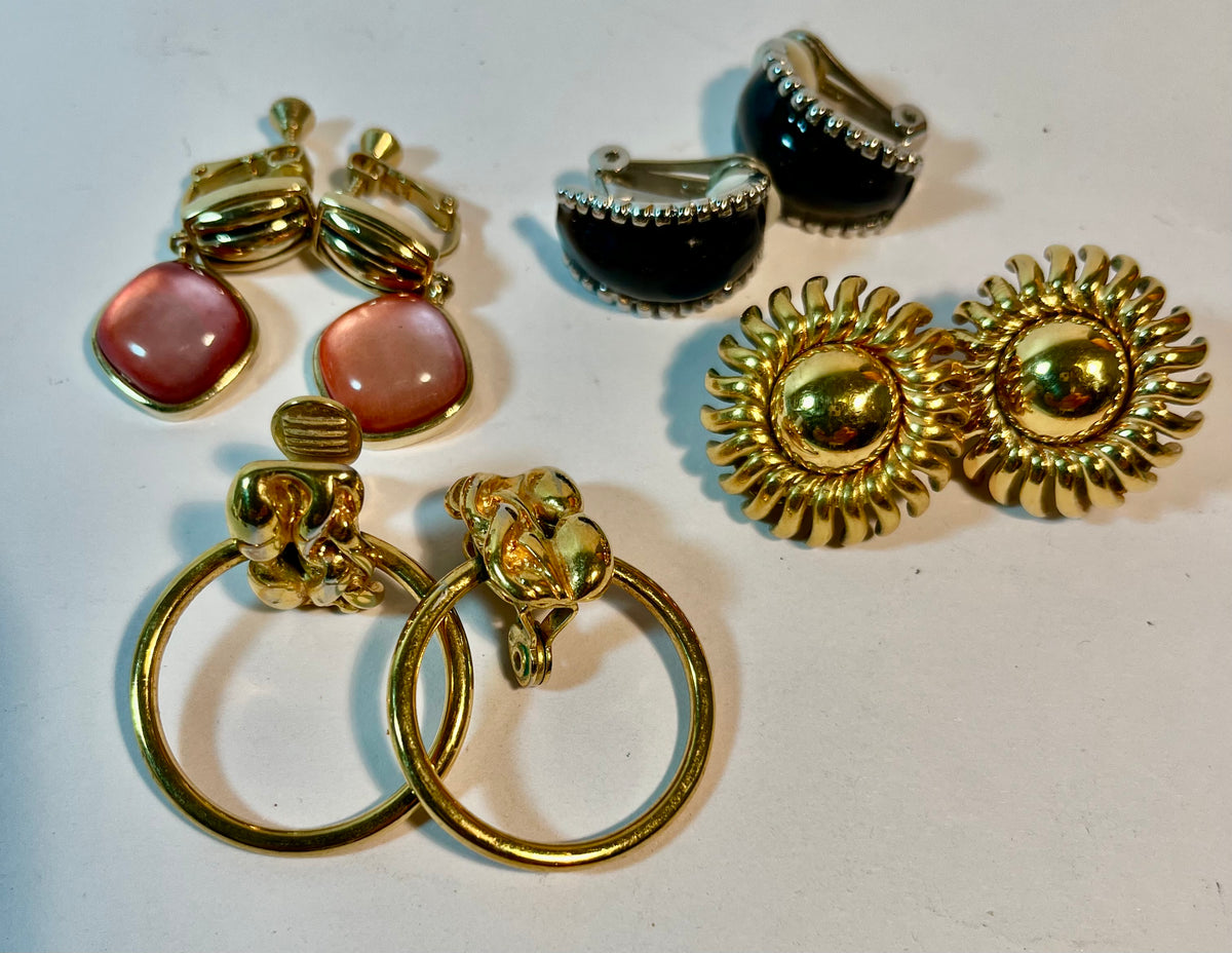 Costume Clip Earrings (24)