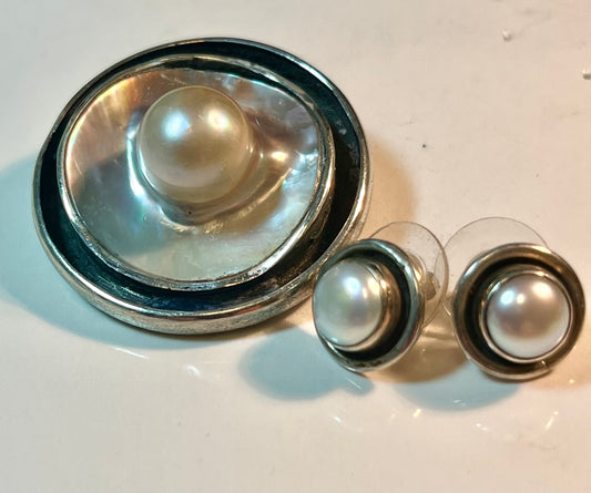 Handmade Sterling Silver Pearl Pendant & Earring Set