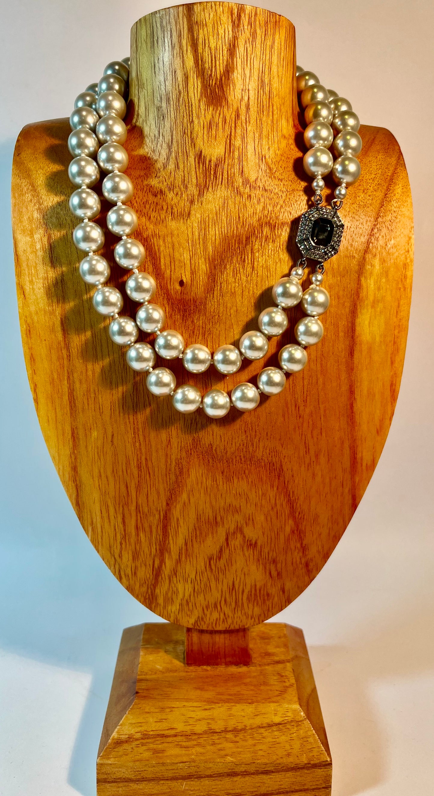 Vintage Carolee Pearl Necklace