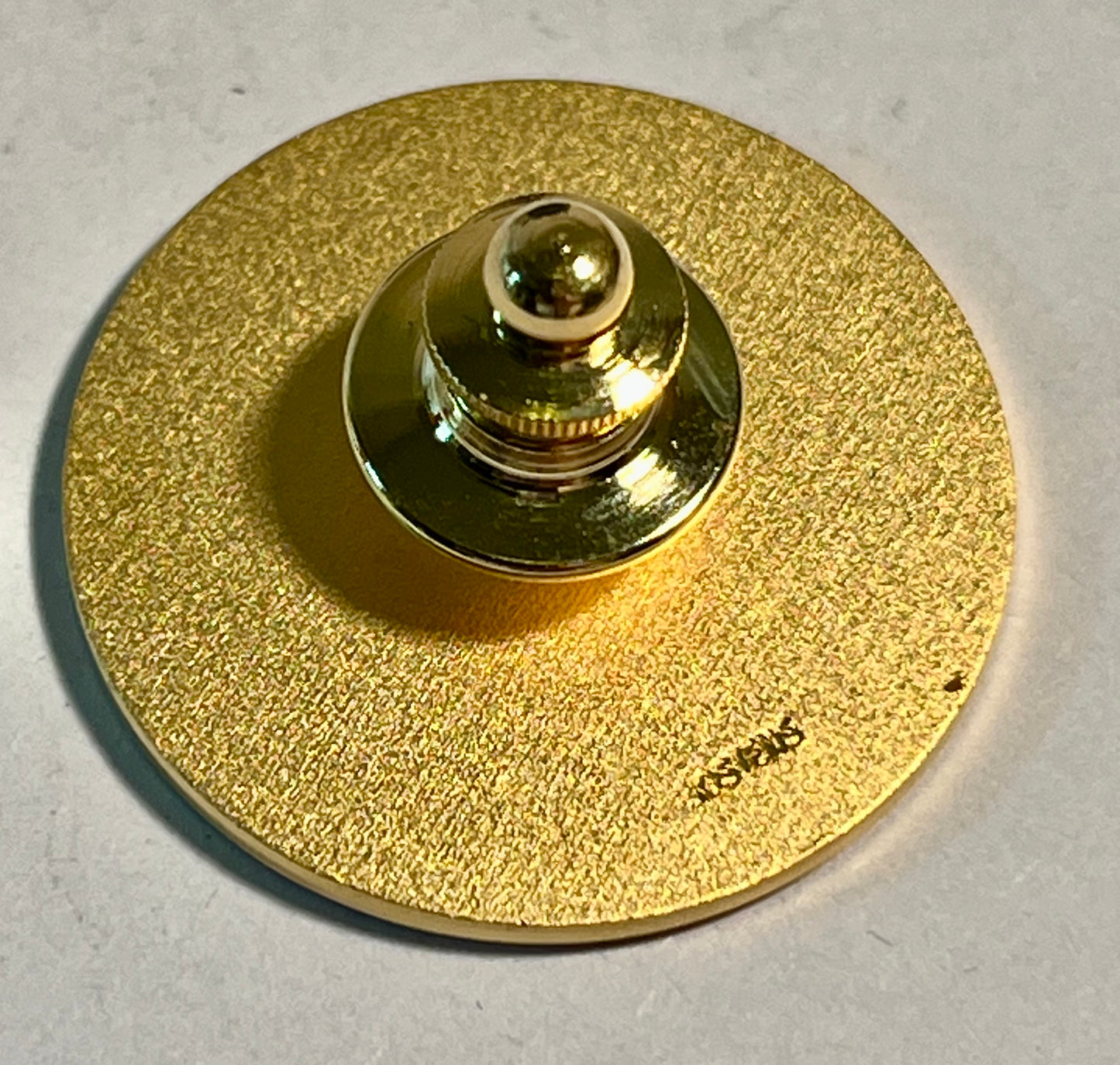 1996 Churchill Downs Lapel Pin