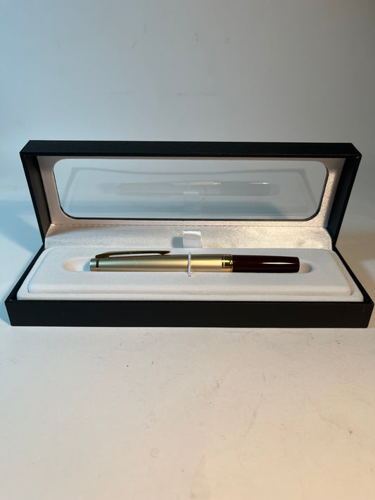 Pilot e95s Fountain Pen